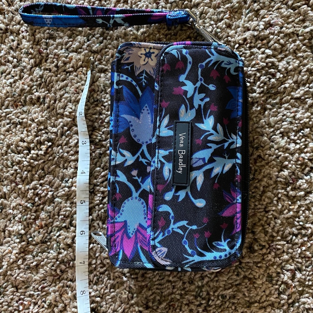 NWOT Vera Bradley RIFD Wallet
